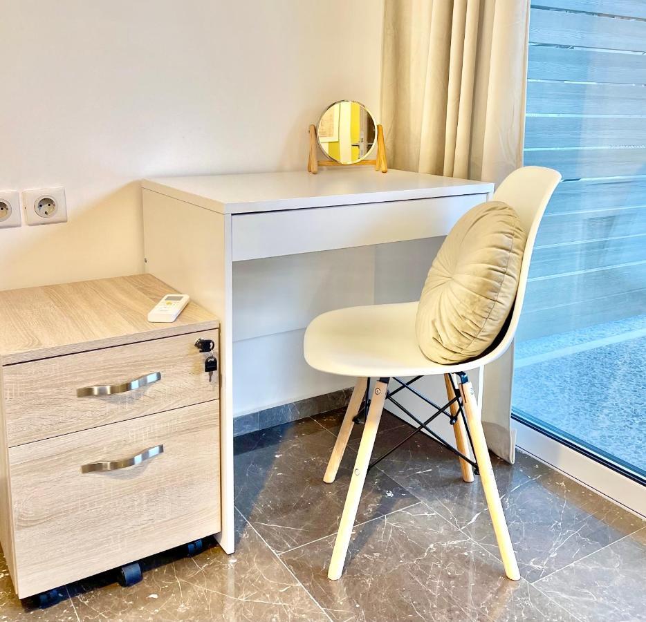 Appartement Retropolitan Living Patras Extérieur photo